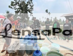 Brigif TP 38/Nani Bili Bergerak di Tengah Kemarau, Air Bersih Mengalir untuk Warga Klaigit