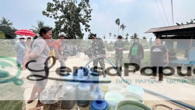 Brigif TP 38/Nani Bili Bergerak di Tengah Kemarau, Air Bersih Mengalir untuk Warga Klaigit